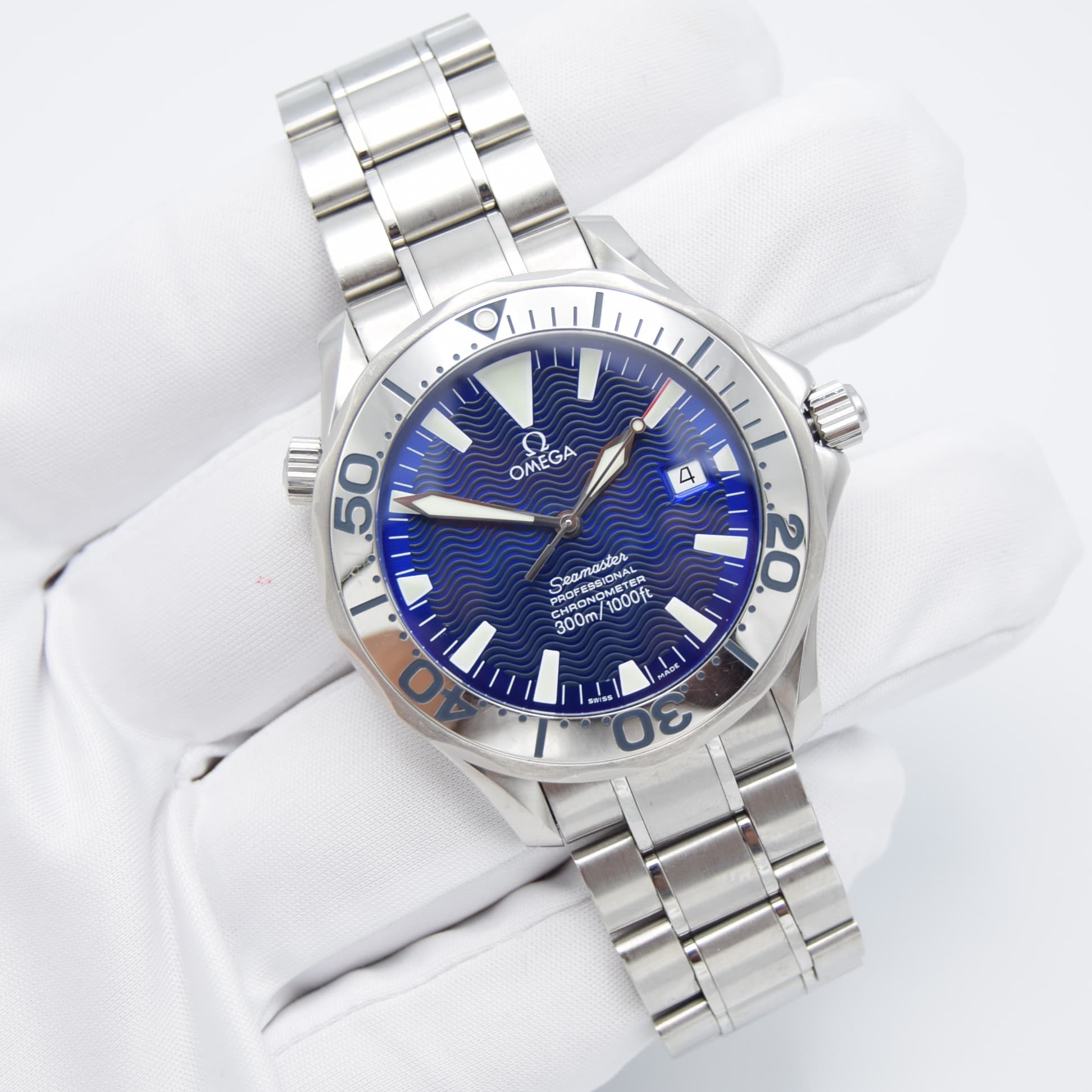 Omega Seamaster dial