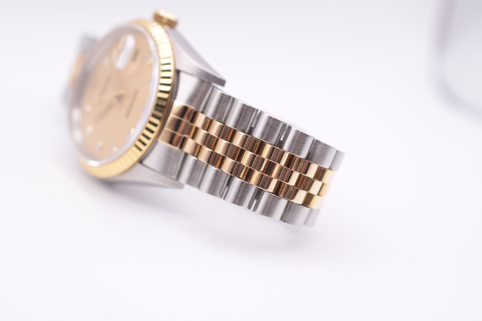 Rolex Datejust 36 Diamond Dial Box & Papers 1996 MINT 16233G