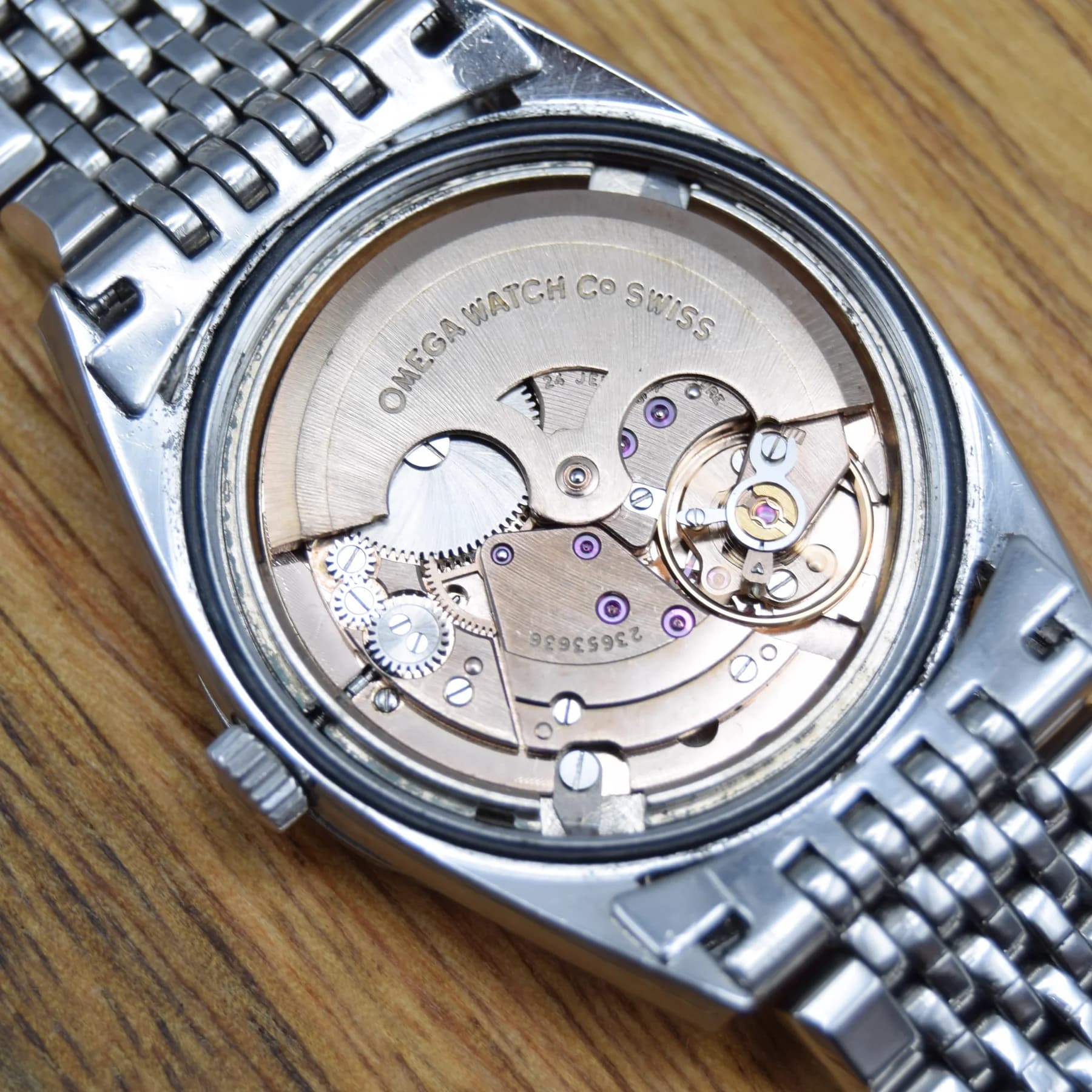 Omega Constellation 167.021 — movement