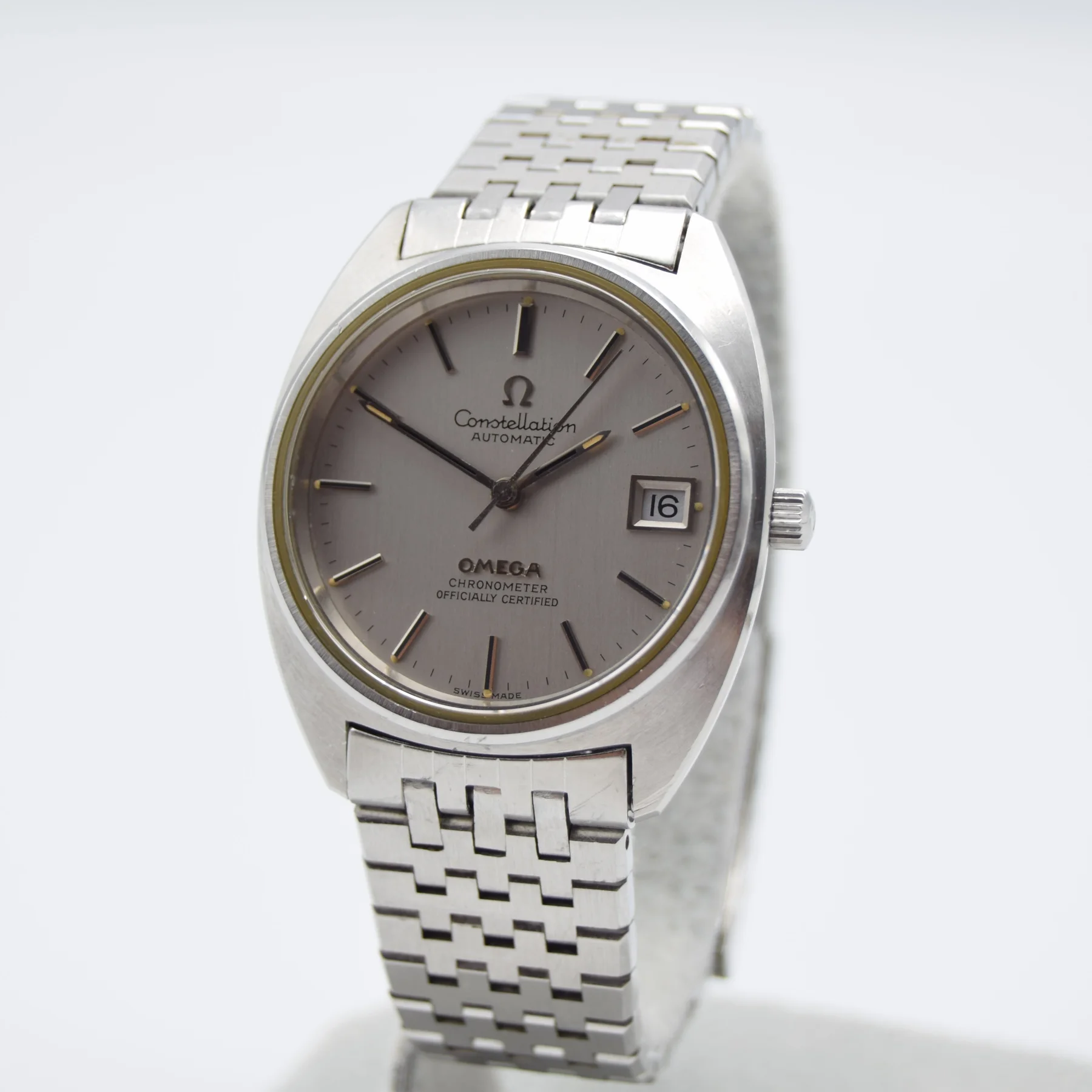 Omega Constellation 168.0056 — front view
