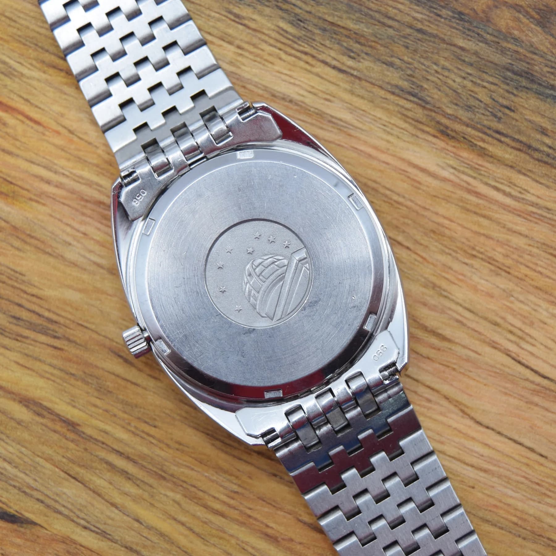Omega Constellation 168.0056 — caseback