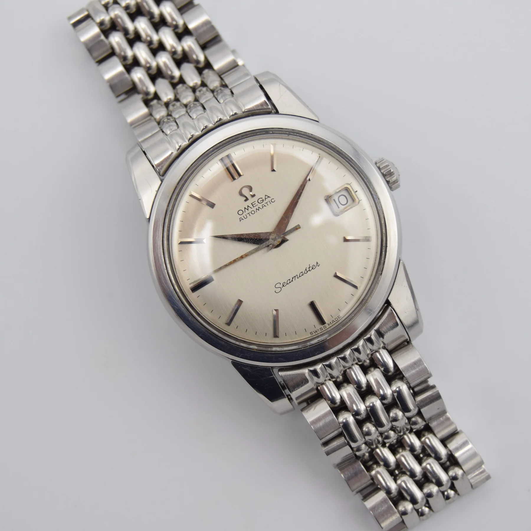 Omega Seamaster 14762.SC — front view