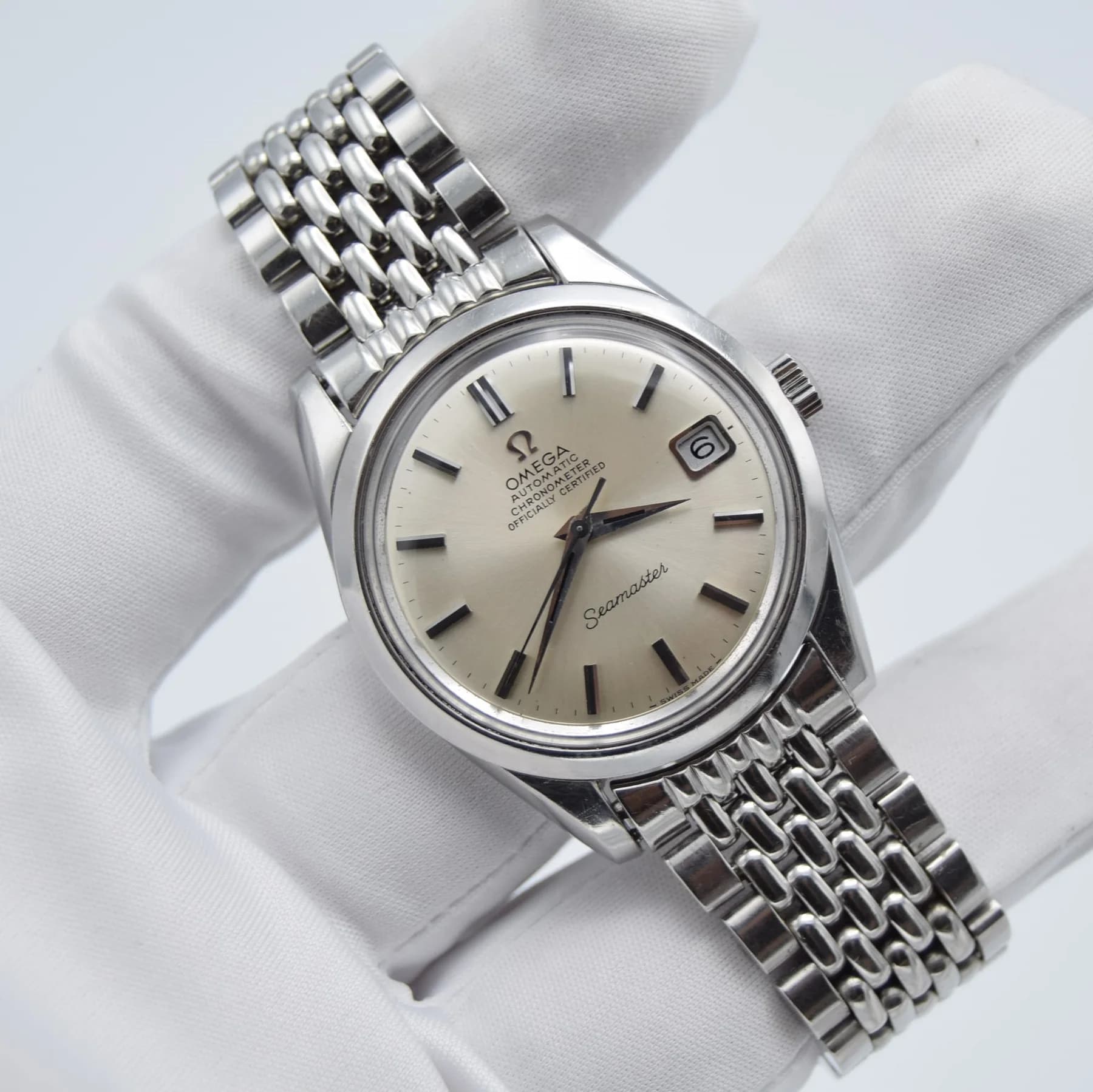 Omega Seamaster 166.010 Chonometer — front view