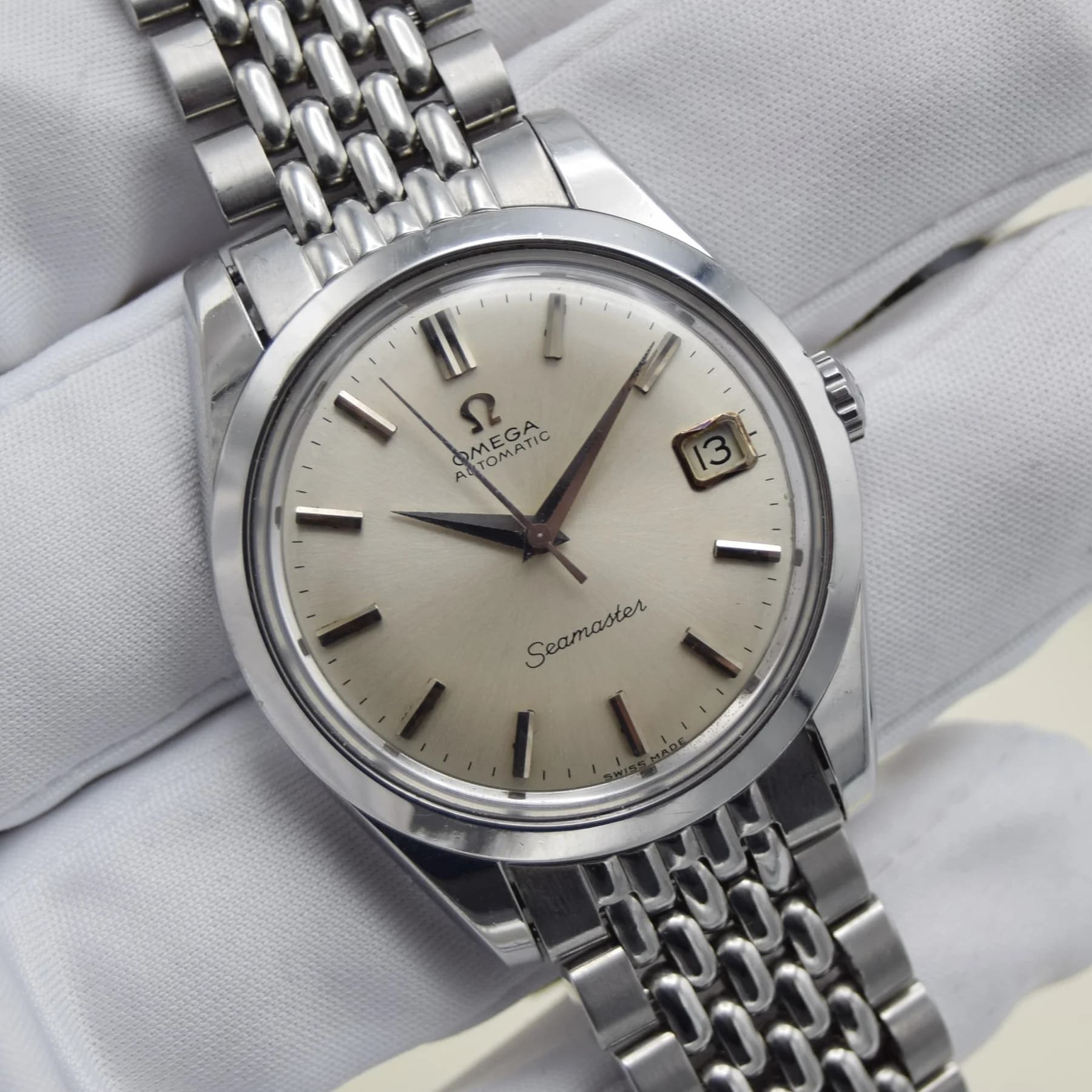Omega Seamaster 166.010 — front view