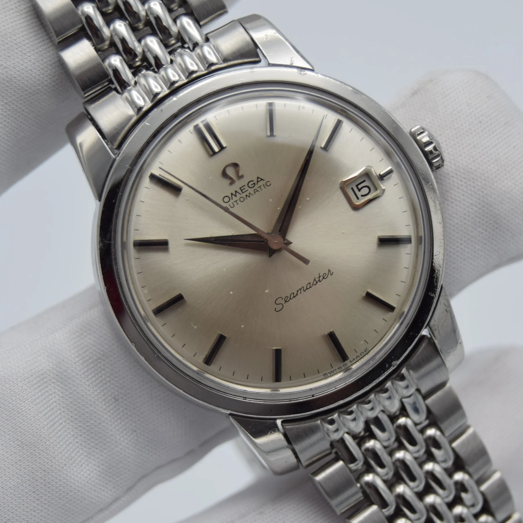 Omega Seamaster 166.011-63 — front view