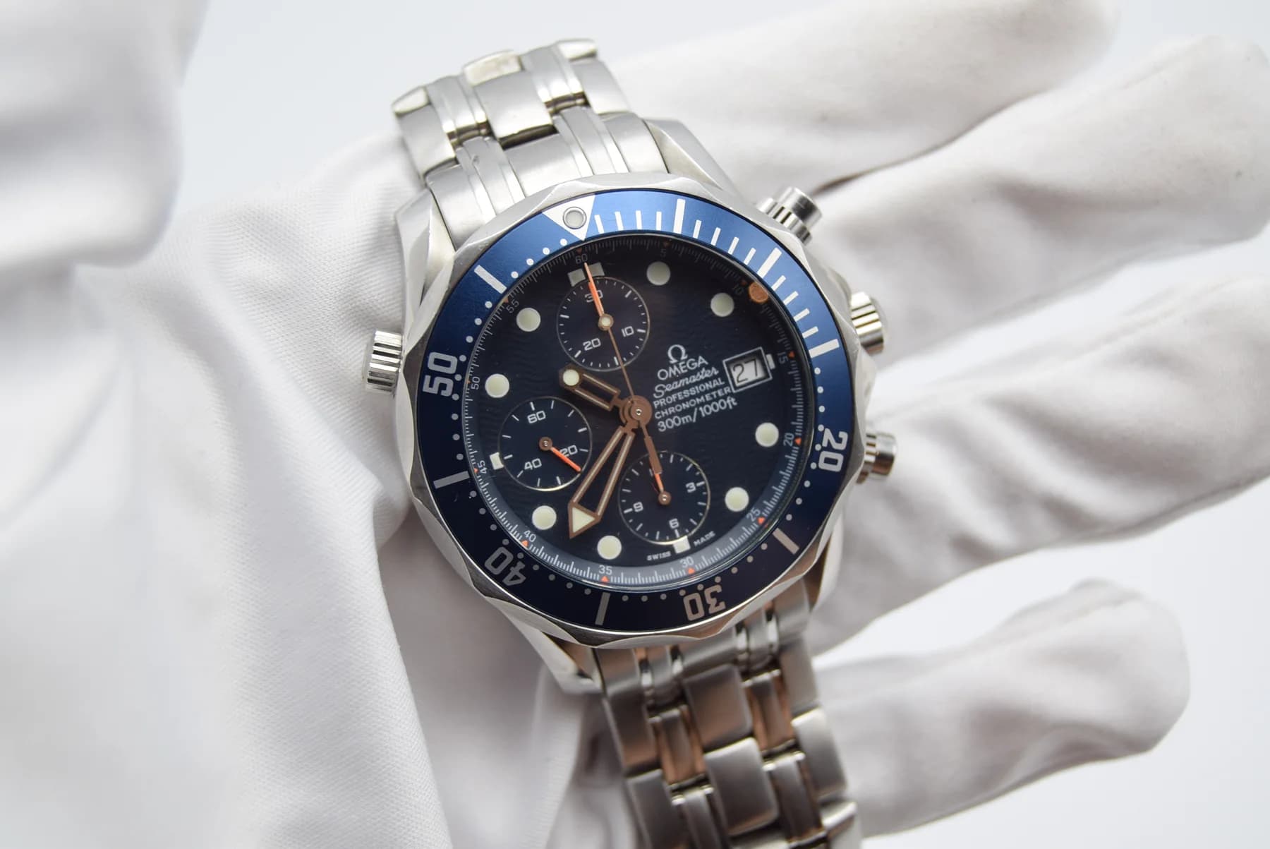 Omega Seamaster 300 m — front view