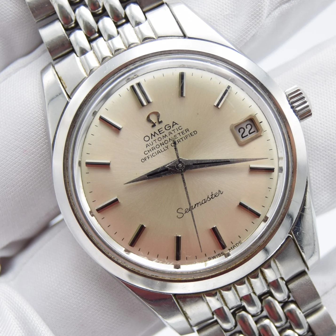 Omega Seamaster Chronometer — front view