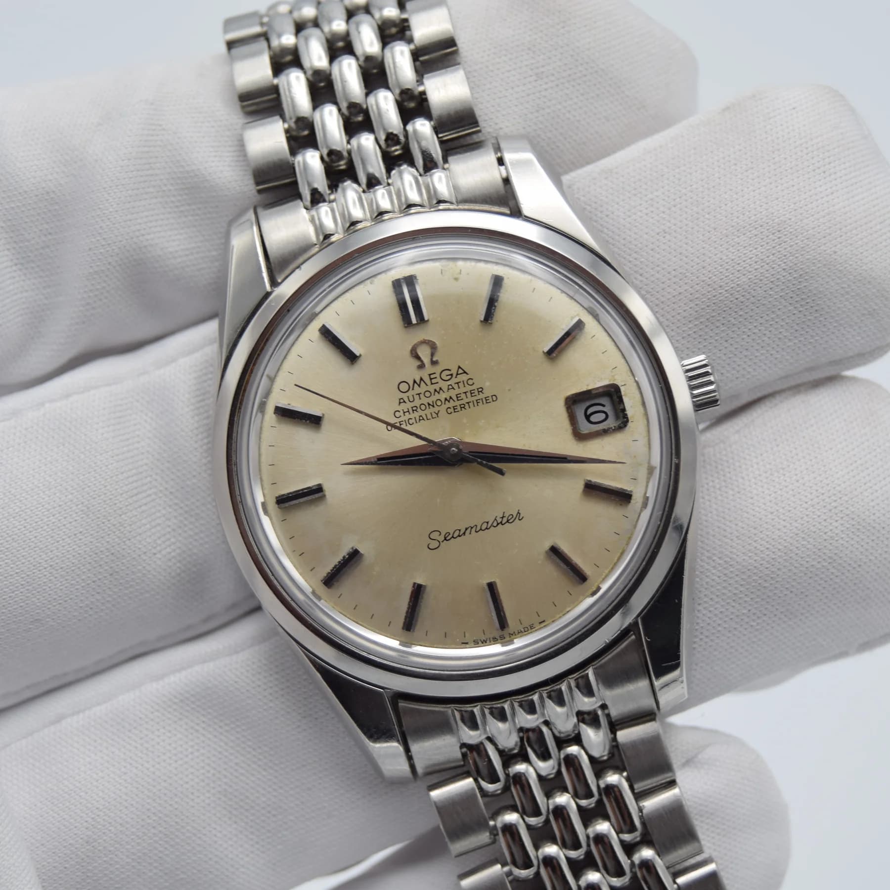 Omega Seamaster Chronometer — front view