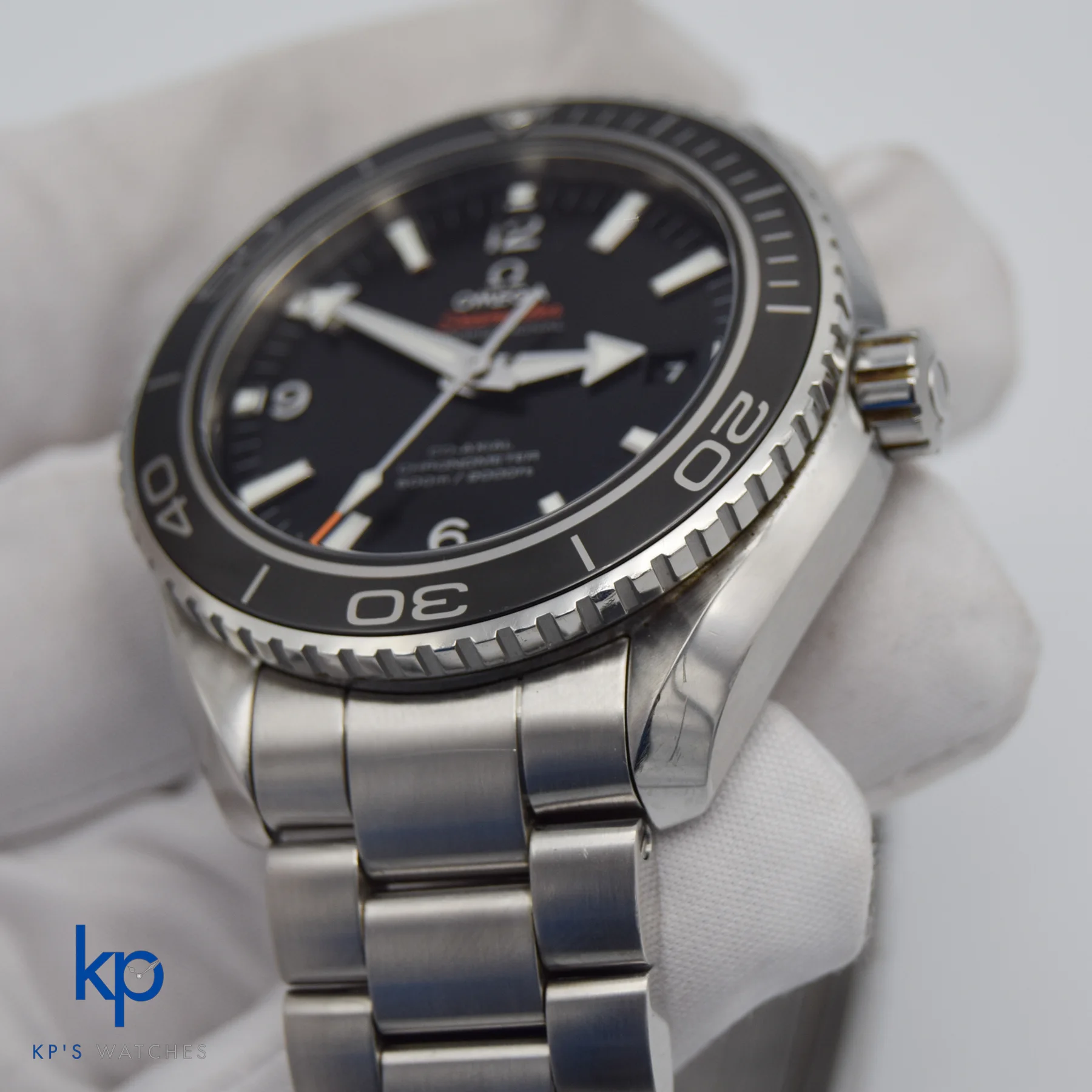 Omega Seamaster Planet Oean — gallery view 3