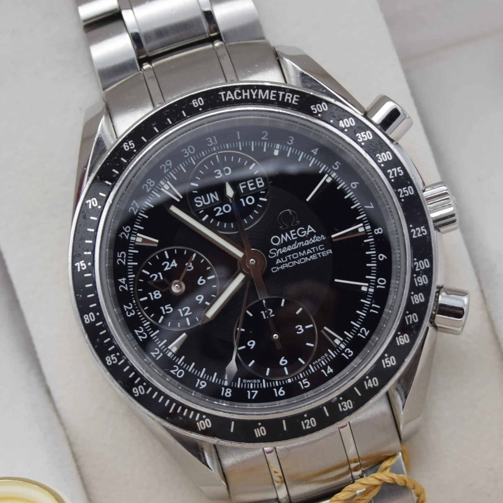 Omega Speedmaster 3220.50 — front view