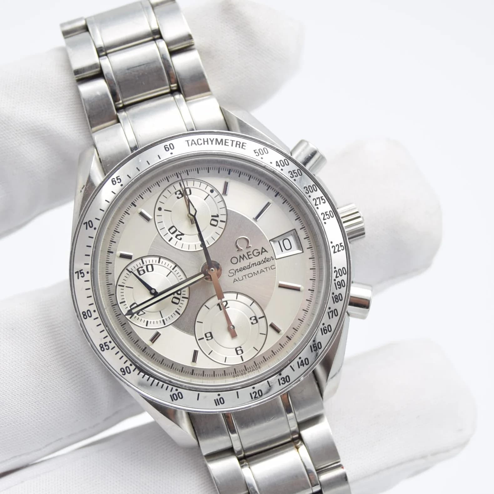 Omega Speedmaster 3513.30 — gallery view 2