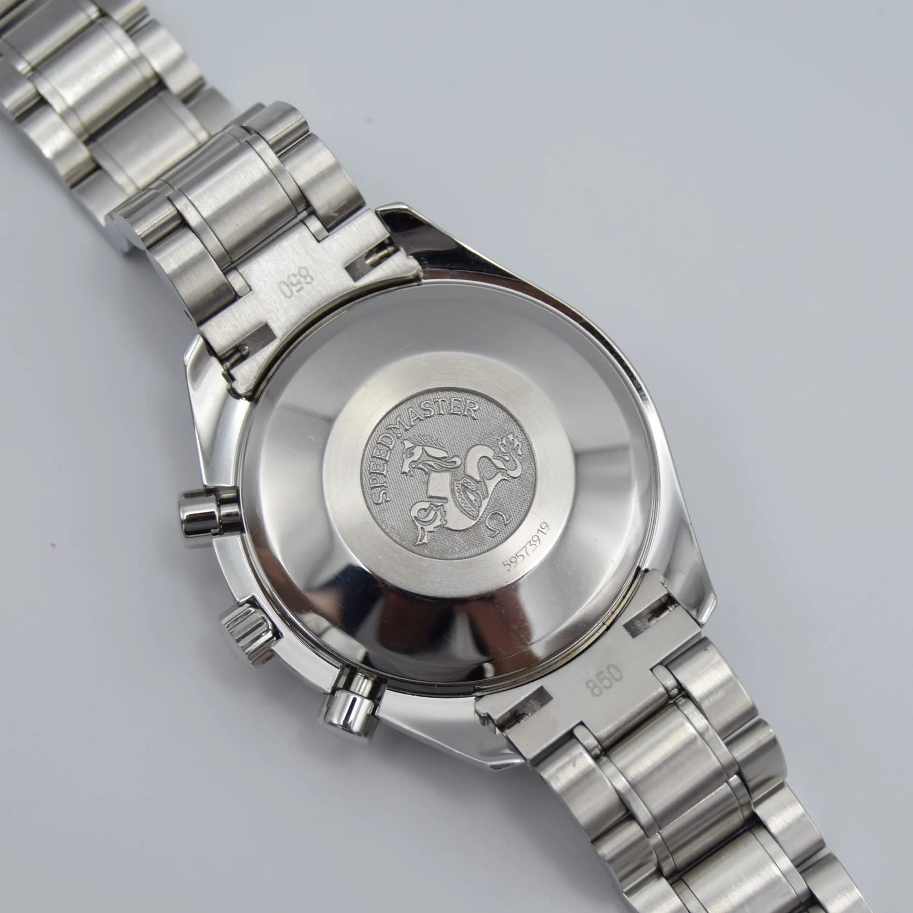 Omega Speedmaster 3513.30 — gallery view 3