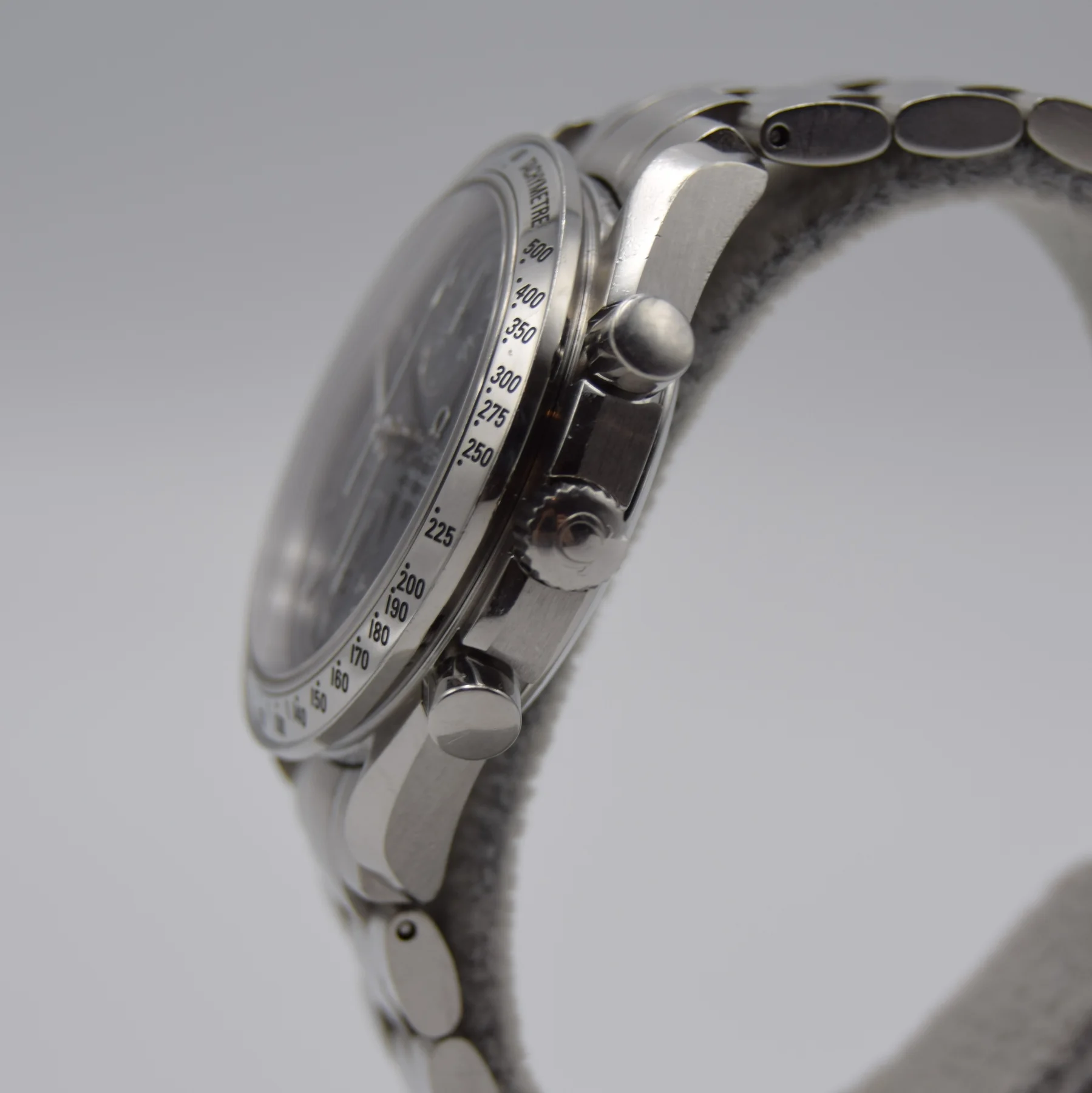 Omega Speedmaster 3513.50 — side profile