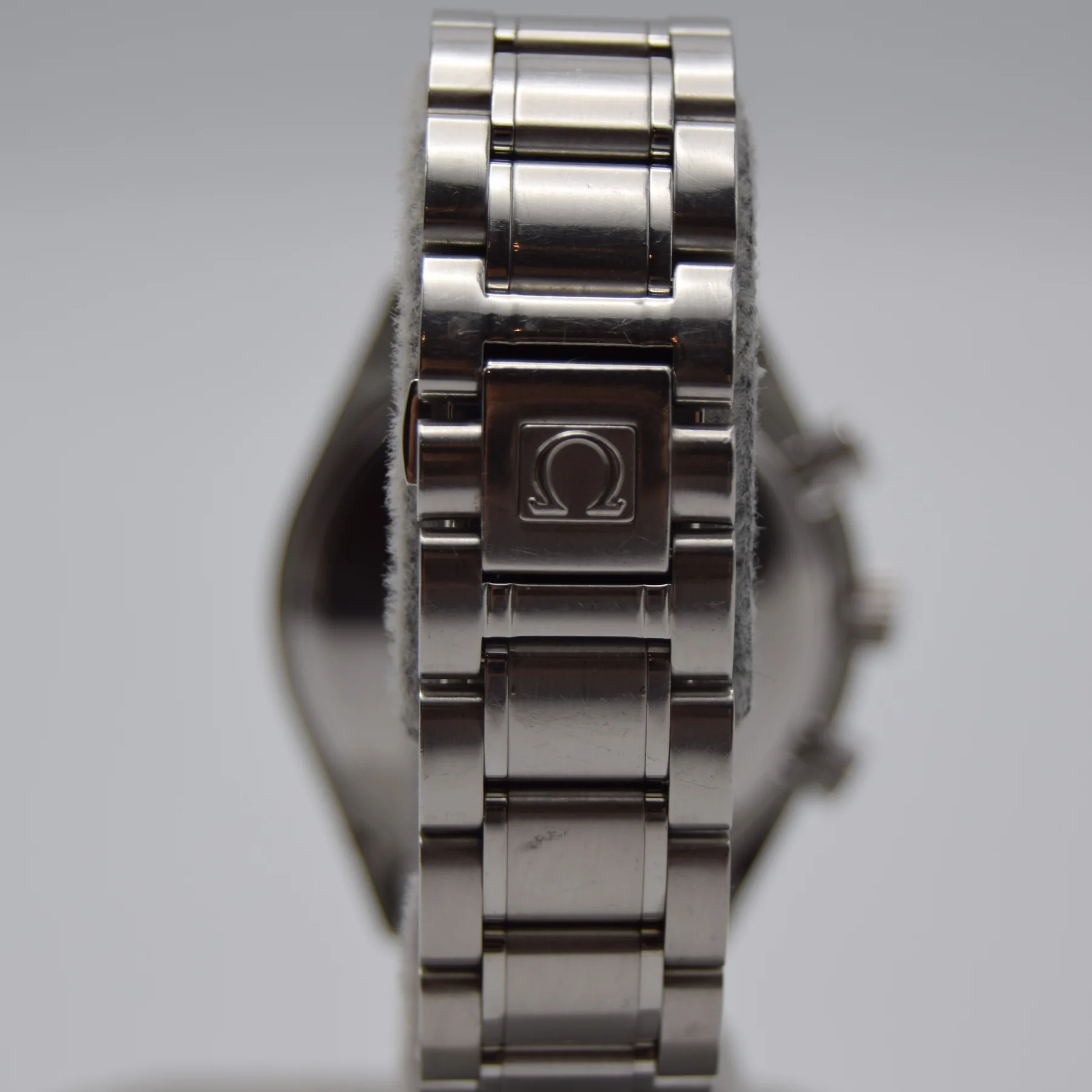 Omega Speedmaster 3513.50 — bracelet and clasp