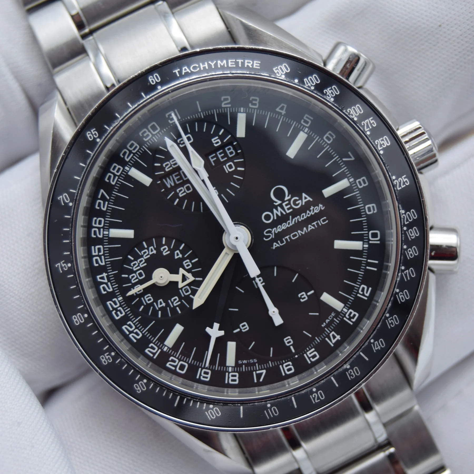 Omega Speedmaster mk40 Tiple calendar 3520.50 — front view