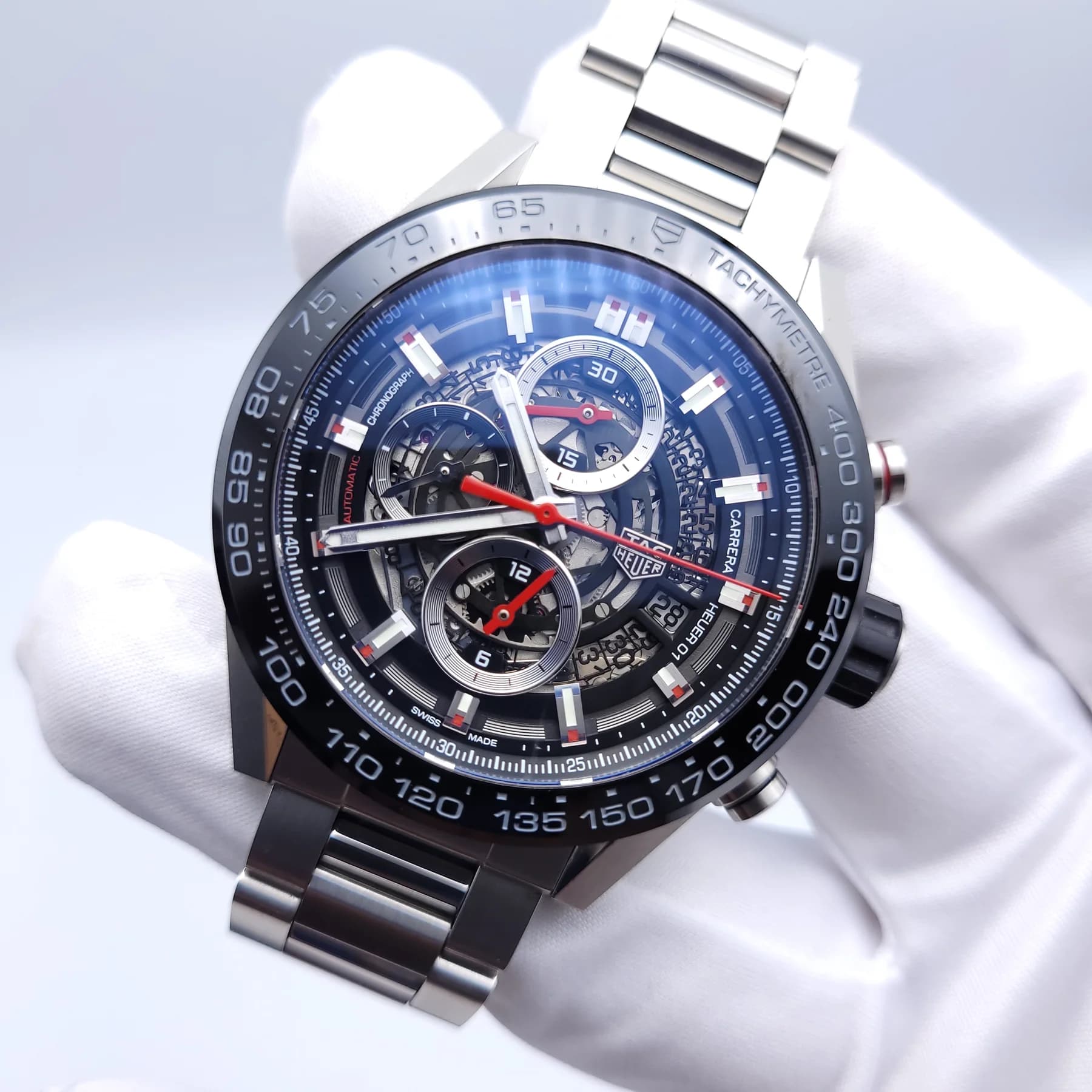 Tag Heuer Carrera — front view