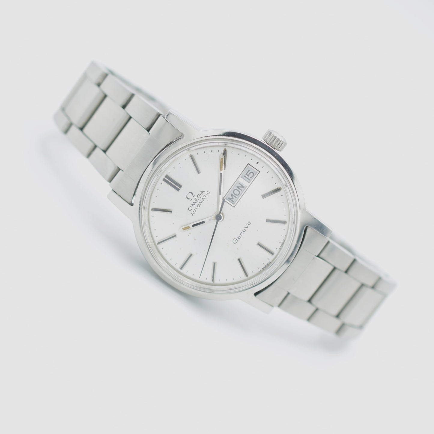 Omega Geneve 35mm SS Silver Dial 166.0117 Day Date Automatic cal 1022