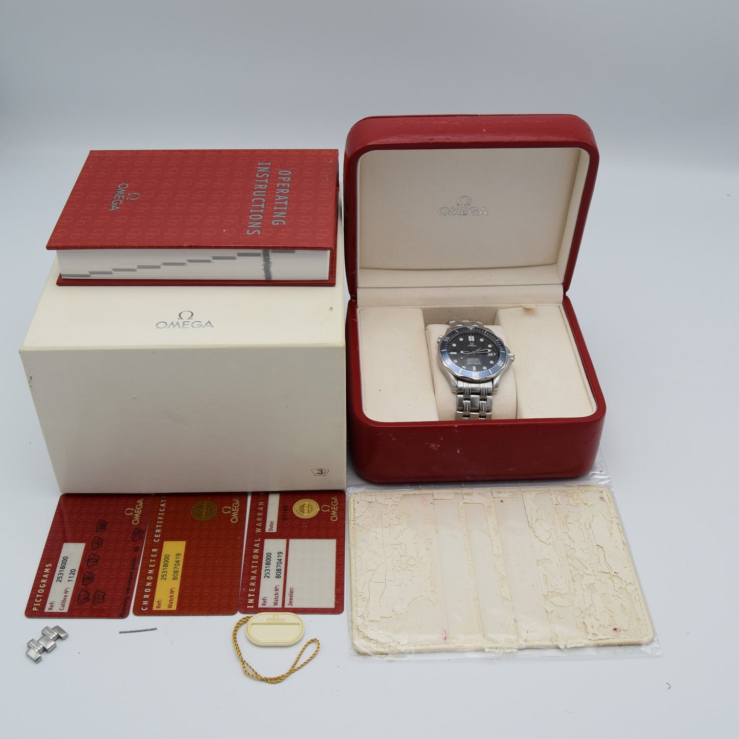 Omega Seamaster Professional 300m James Bond 2531.80